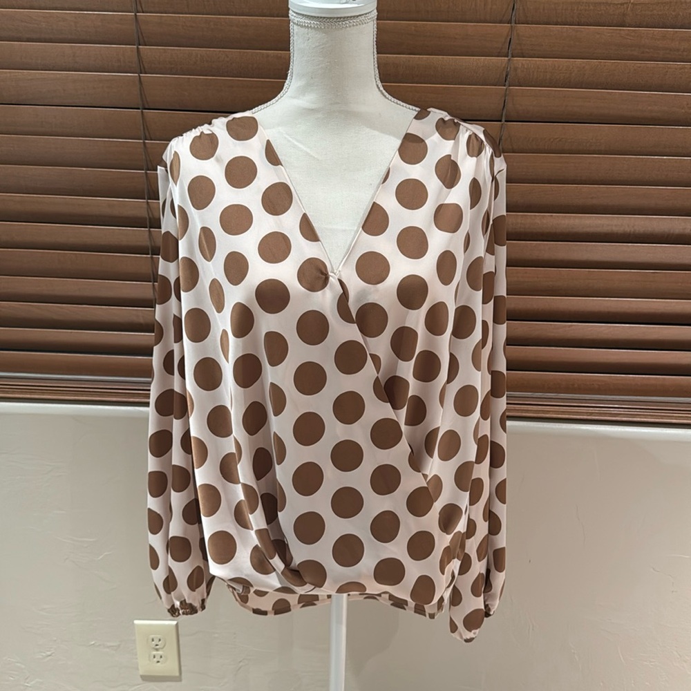 Inc. polka dot blouse size large Gorgeous!